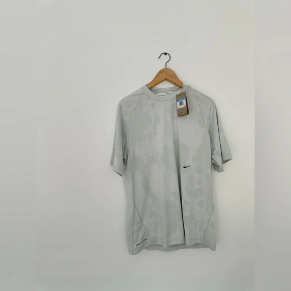 NWT Nike Dri-FIT ADV A.P.S - Picture 1 of 7